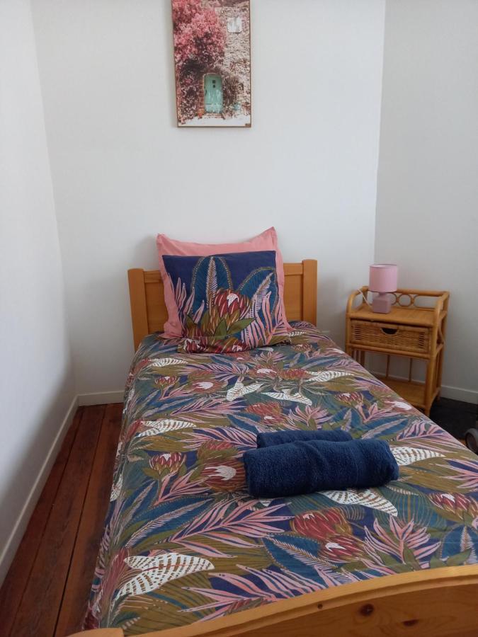 Appartement, 2Eme Etage Avec Piscine Partagee Sedan Ngoại thất bức ảnh