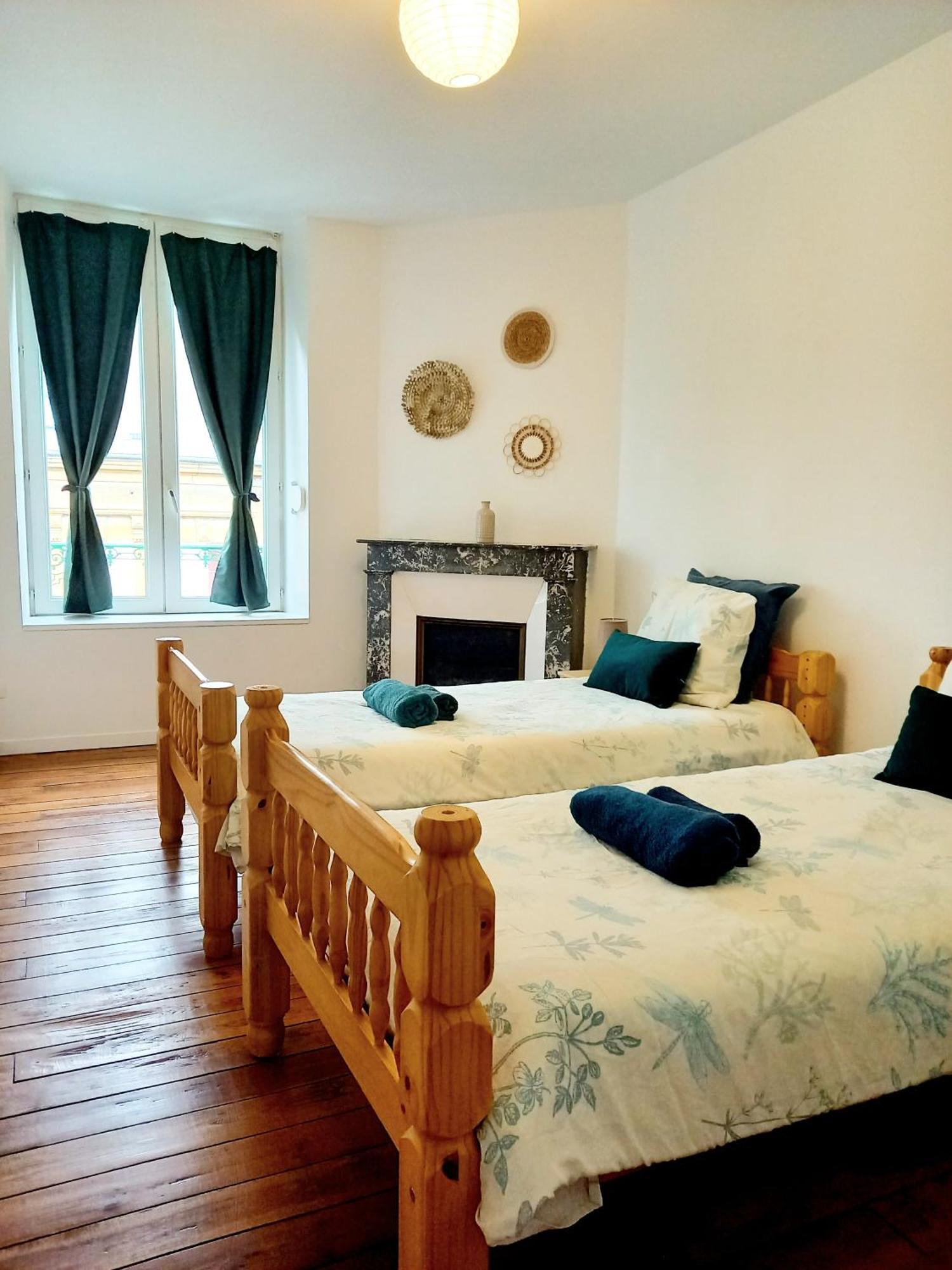 Appartement, 2Eme Etage Avec Piscine Partagee Sedan Ngoại thất bức ảnh